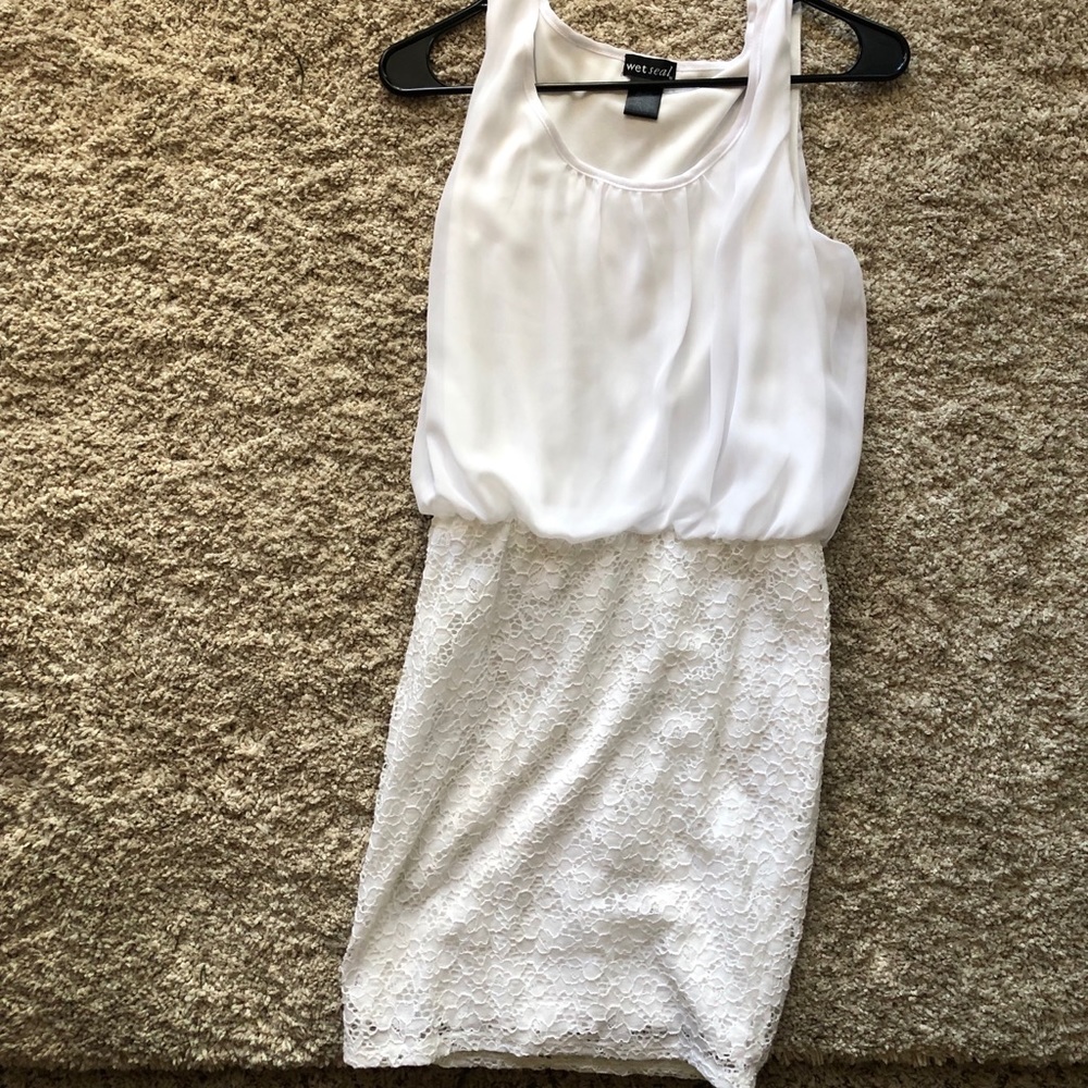••Wet Seal White Dress